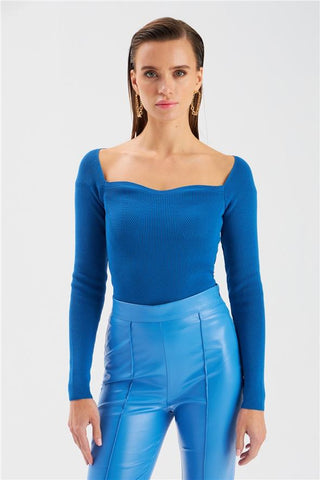 Knitwear-Blue Mold Square Neck Top FD